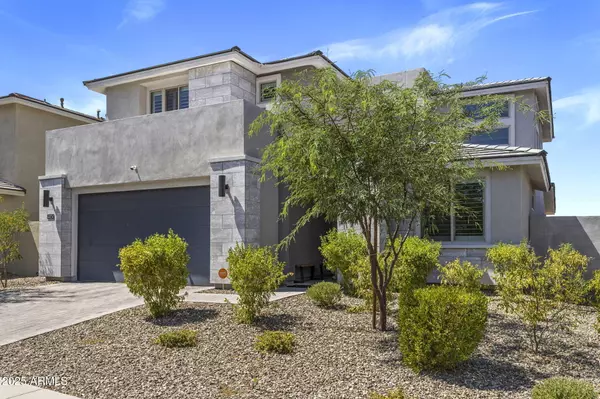 5945 E Salter Drive, Phoenix, AZ 85054