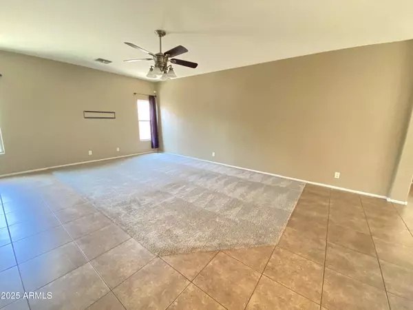 Maricopa, AZ 85138,44430 W CAVEN Drive
