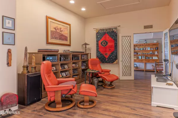 Scottsdale, AZ 85250,6155 N 73RD Way