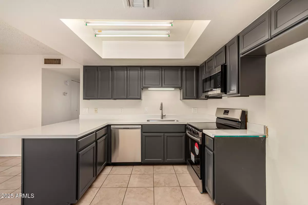 Avondale, AZ 85323,704 N 4TH Street #2