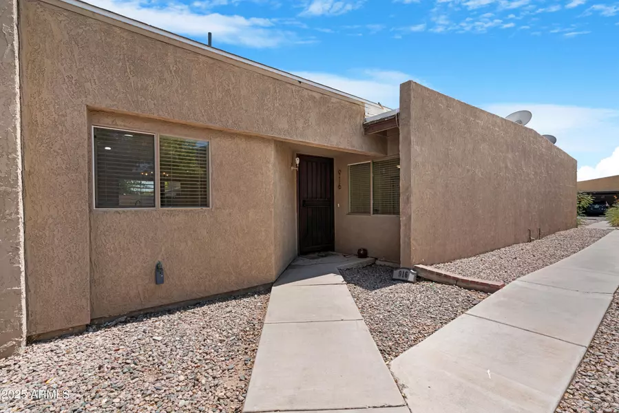 916 S MELODY Lane, Tempe, AZ 85281