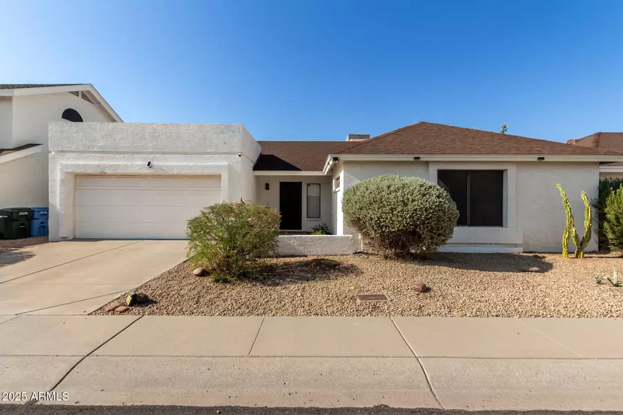 3228 E TARO Lane, Phoenix, AZ 85050