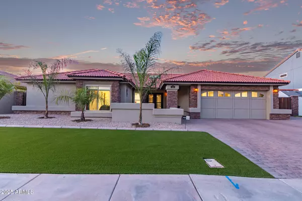 1460 N DESOTO Street, Chandler, AZ 85224