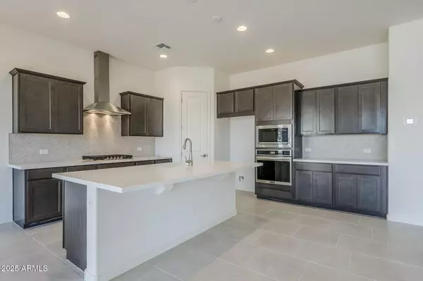 Goodyear, AZ 85338,242 S 165TH Avenue