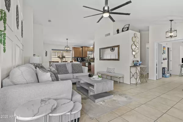 Chandler, AZ 85286,1162 W BLUEBIRD Drive