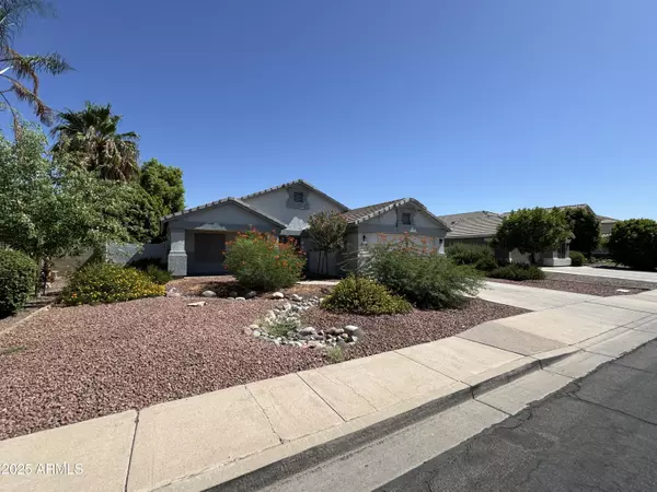 3250 E FORD Avenue, Gilbert, AZ 85234
