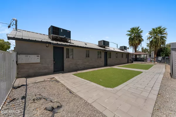 1860 W GLENROSA Avenue #1, Phoenix, AZ 85015
