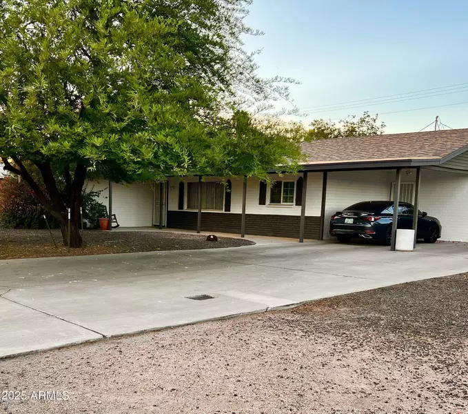 1114 E Laurel Drive, Casa Grande, AZ 85122
