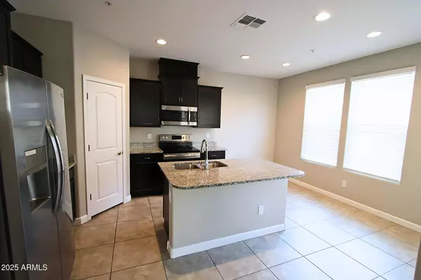 Chandler, AZ 85225,1255 N ARIZONA Avenue #1274