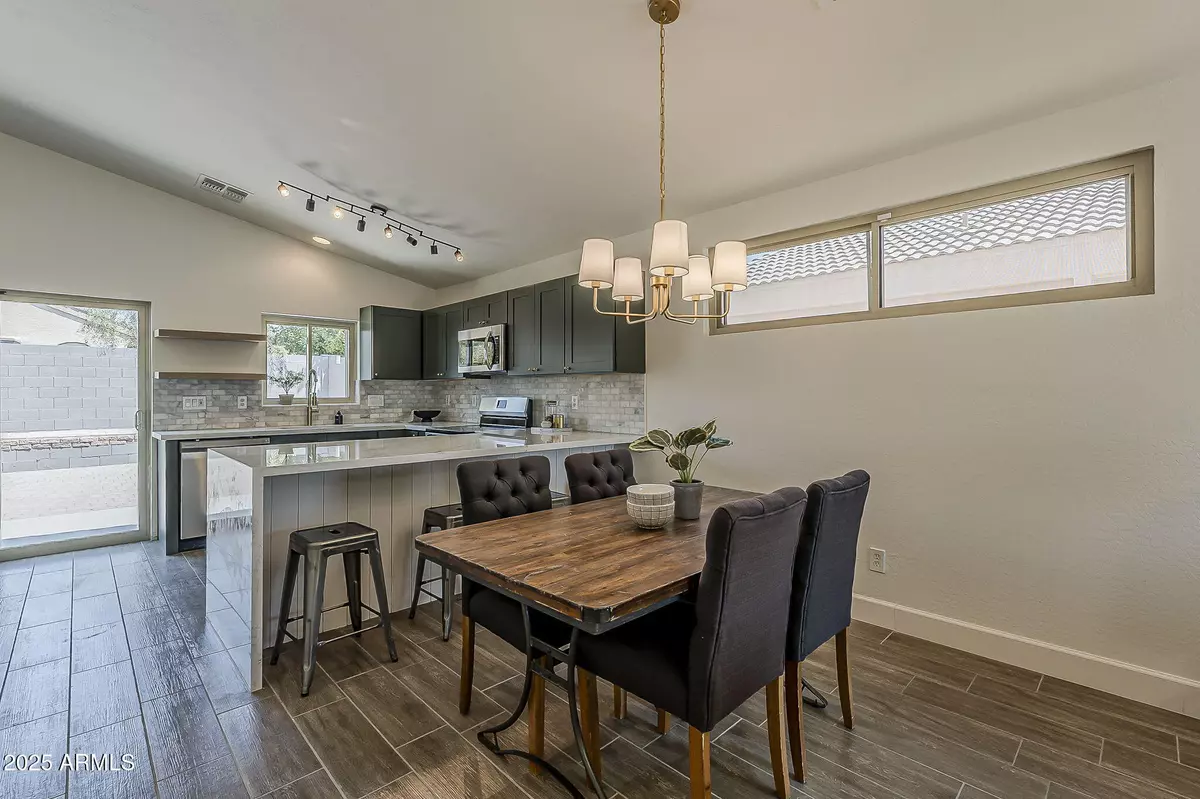El Mirage, AZ 85335,12842 W VALENTINE Avenue