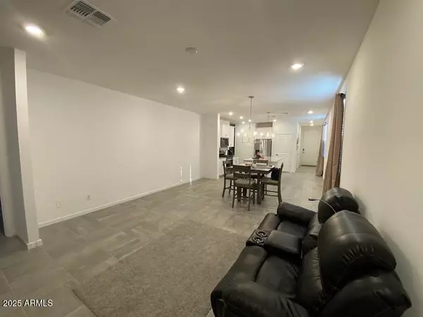 San Tan Valley, AZ 85143,3022 E Hayden Rose Avenue