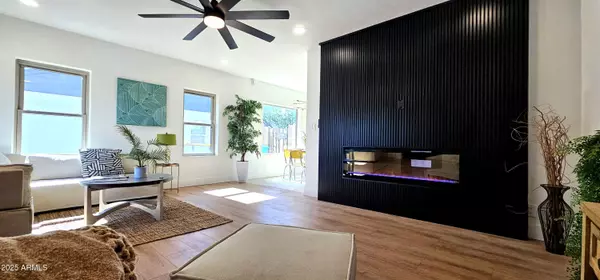 4234 N 2ND Drive, Phoenix, AZ 85013