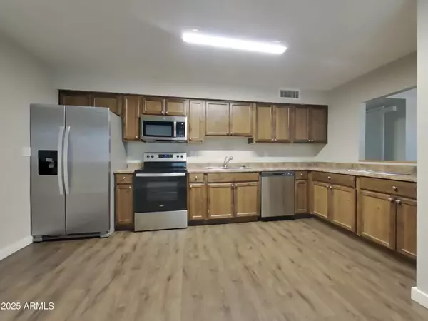 Glendale, AZ 85306,14033 N 61ST Avenue