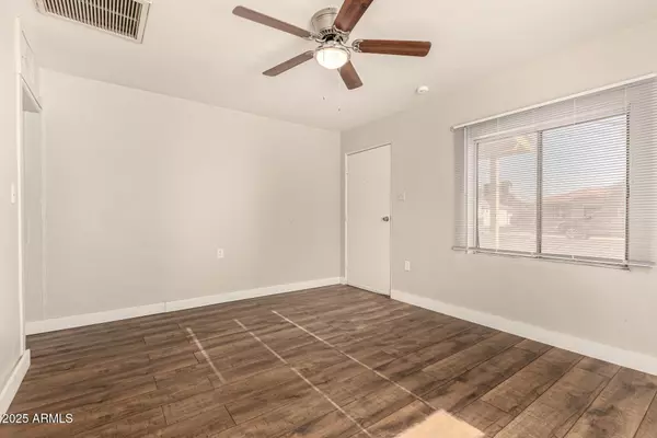 Mesa, AZ 85203,432 E 1ST Street