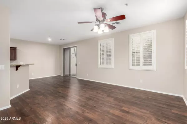 Phoenix, AZ 85042,7516 S 31ST Place