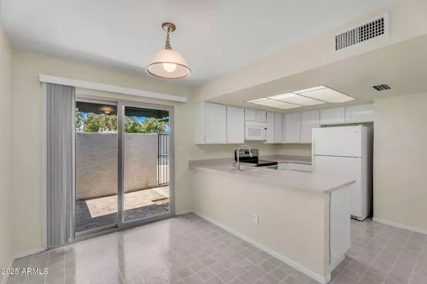 Tempe, AZ 85288,337 E Ambassador Drive