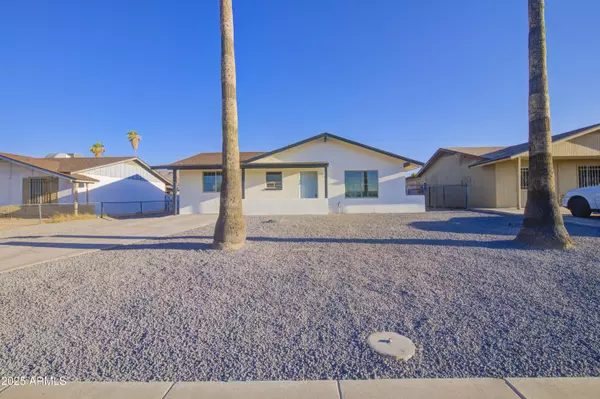 1129 E SOUTH MOUNTAIN Avenue, Phoenix, AZ 85042