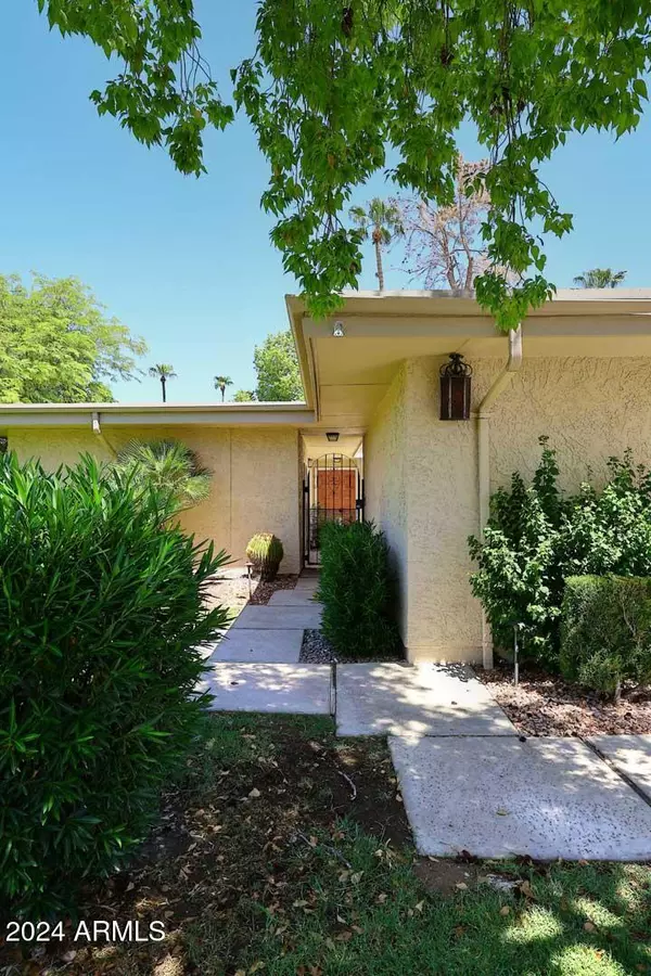 Scottsdale, AZ 85258,7744 E BOWIE Road