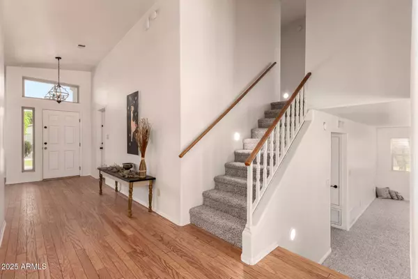 1920 E BELMONT Drive, Tempe, AZ 85284