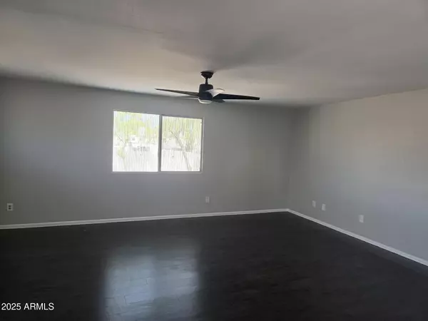 Phoenix, AZ 85015,2133 W TURNEY Avenue #D76