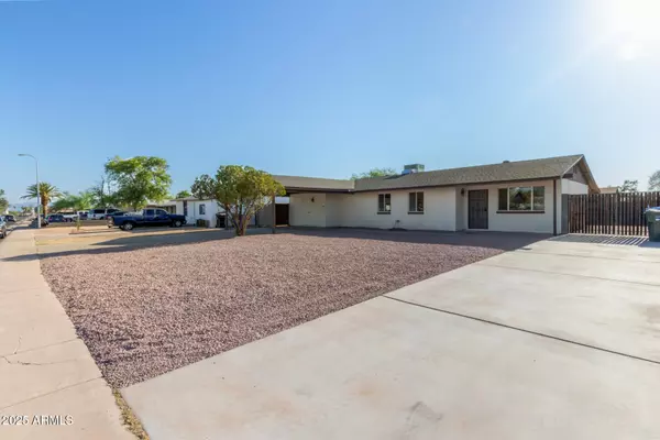 Phoenix, AZ 85033,4240 N 73RD Avenue