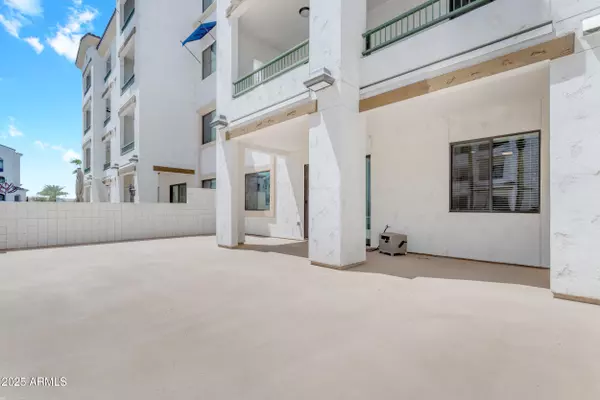 Chandler, AZ 85248,2511 W QUEEN CREEK Road #165