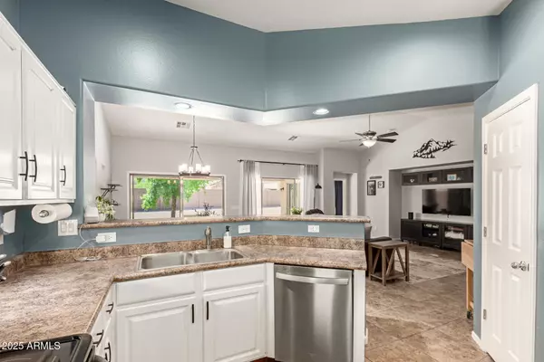 San Tan Valley, AZ 85144,2459 W COLT Court