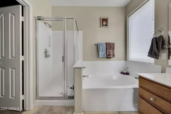 Gilbert, AZ 85296,1285 S SANDSTONE Street