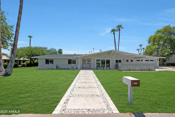 Scottsdale, AZ 85250,7411 E VISTA Drive