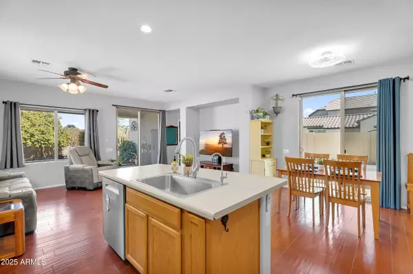 Mesa, AZ 85207,209 N GREENWOOD Street