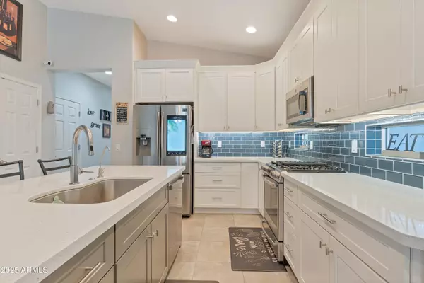 Mesa, AZ 85212,7428 E OSAGE Avenue