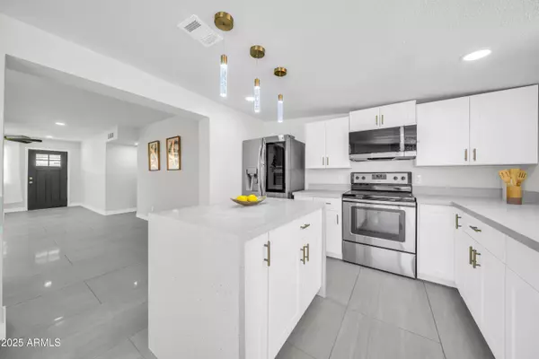 Phoenix, AZ 85029,3736 W WETHERSFIELD Road