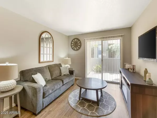 Mesa, AZ 85207,164 N 74TH Street #2