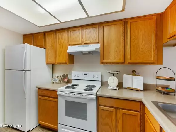 Mesa, AZ 85207,164 N 74TH Street #2D