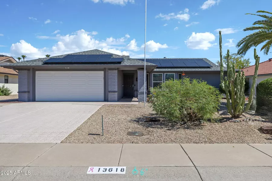 13618 W GEMSTONE Drive, Sun City West, AZ 85375