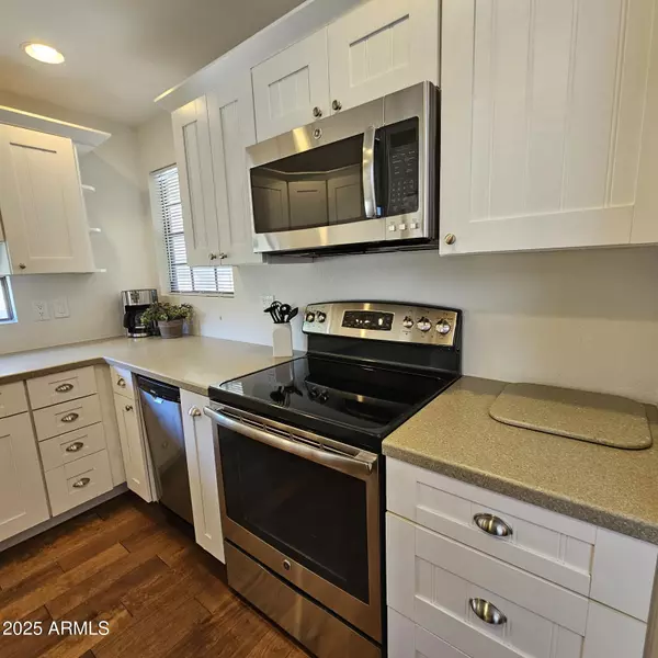 Scottsdale, AZ 85258,10017 E MOUNTAIN VIEW Road #2082