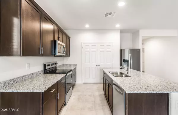Maricopa, AZ 85138,42980 W Palo Amarillo Road