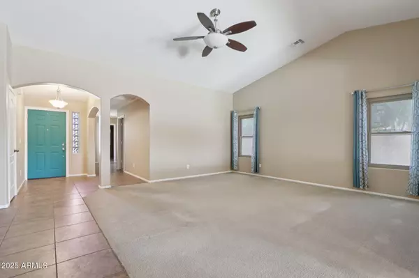 Maricopa, AZ 85138,41087 W THORNBERRY Lane