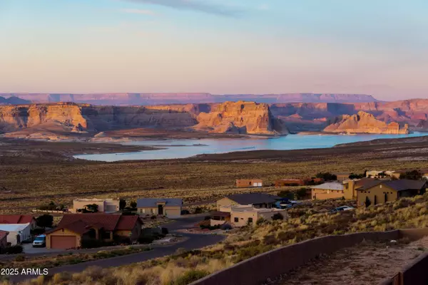 Page, AZ 86040,585 N ANASAZI Drive #11