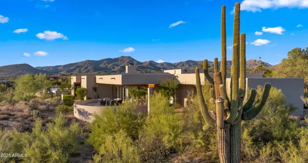 37636 N ROUND ROBIN Court, Carefree, AZ 85377