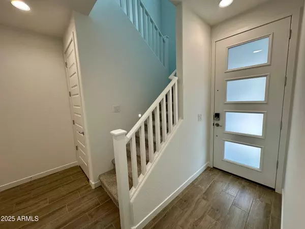 Mesa, AZ 85212,8149 E PETUNIA Avenue #1061