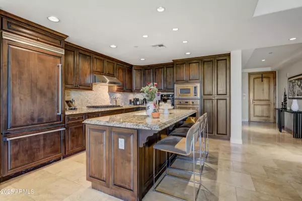 Scottsdale, AZ 85251,7181 E CAMELBACK Road #409