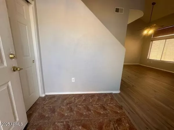Mesa, AZ 85208,435 S 89TH Way