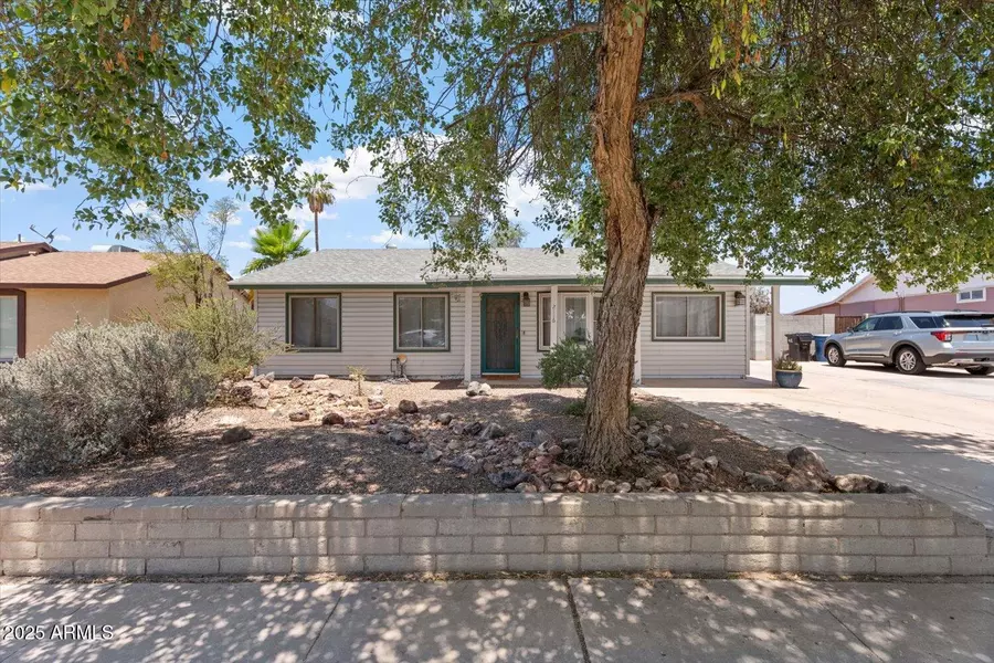 2116 W GARDEN Drive, Tempe, AZ 85282