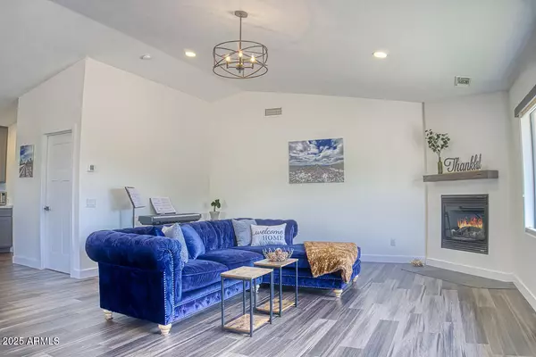Sedona, AZ 86351,380 CONCHO Drive