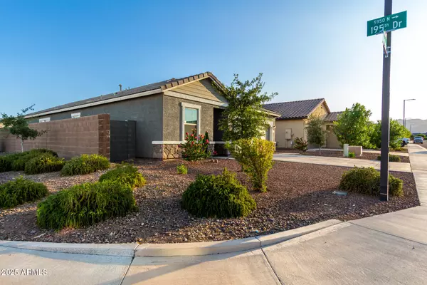 Litchfield Park, AZ 85340,19531 W PALO VERDE Drive