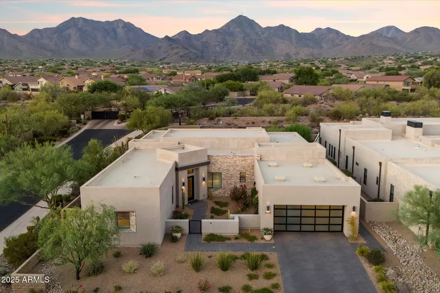 10202 E CAMELOT Court, Scottsdale, AZ 85255