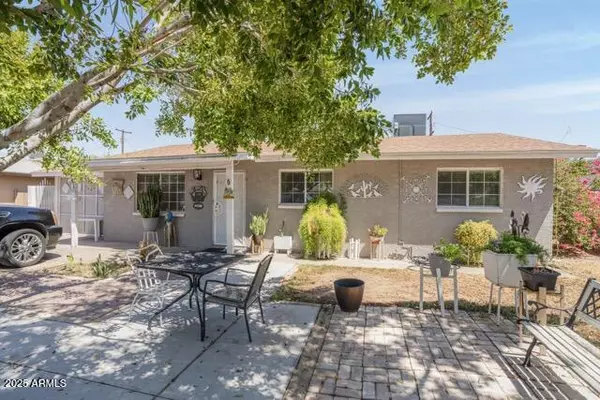 1726 W 7TH Avenue, Mesa, AZ 85202