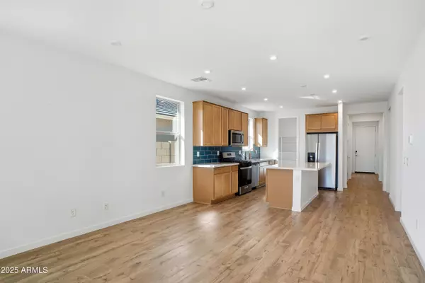 Buckeye, AZ 85326,4865 S 241st Drive