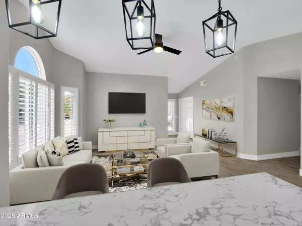 9437 E CHAMPAGNE Drive, Sun Lakes, AZ 85248